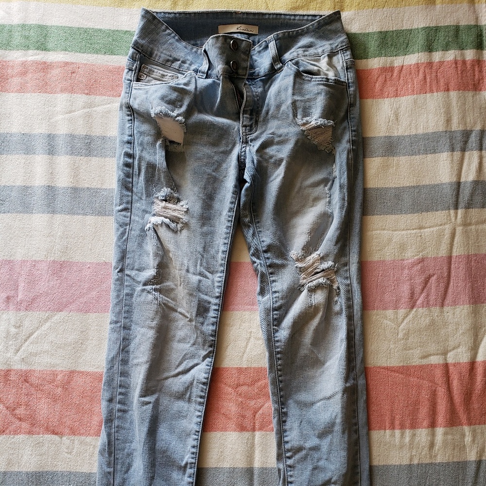 RanCan Jeans Double Button Size 28 Ripped